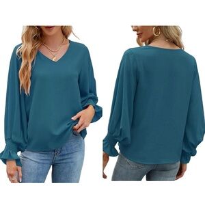 NWT Aifer V-Neck Blouse